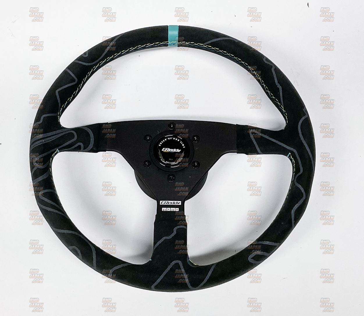 Trust Greddy X Momo Collaboration Steering Wheel - Suede Type